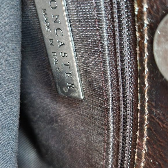 Don Caster Leather Purse - Picture 6 of 16